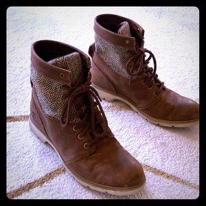 Timberland Harris tweed boots size 9